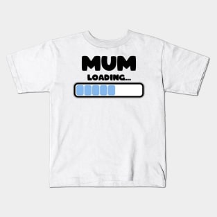 Cute Mom To Be Loading Mother Newborn Baby Pregnancy Pregnant Kids T-Shirt